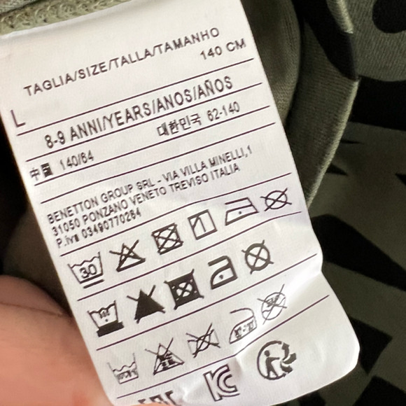 United Colors of Benetton Boys Graphic T-Shirt Olive/Black, NWOT-Sz 8-9 year old - Picture 6 of 7